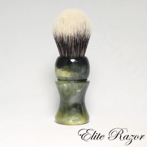 wet-shave-brush-handle-neo-resinate-black-and-green-pearl-24mm-bob-quinn-elite-razor-1